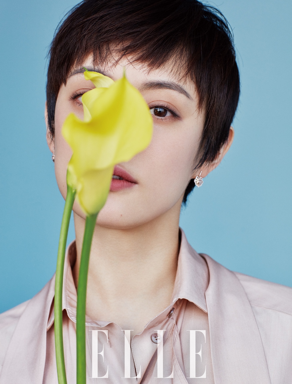 孙俪空灵大片曝光俏皮优雅诠释反转魅力