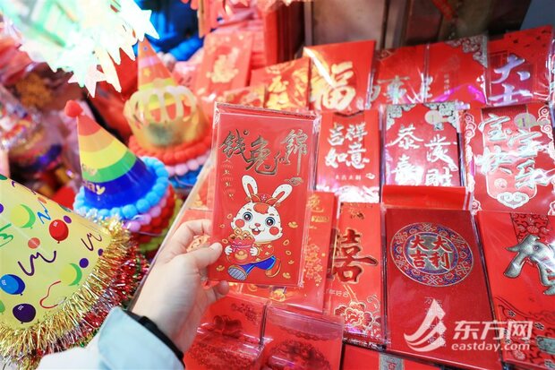 【品牌商家】向2022告别 上海小商品市场红红火火迎新年