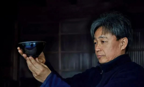 宇内闻声，至上徽宗之礼——监匠司品牌联合海内外知名陶艺家尚吉雷、李春和、长江惣吉开发《徽宗之礼·海上建盏》系列作品正式上线！