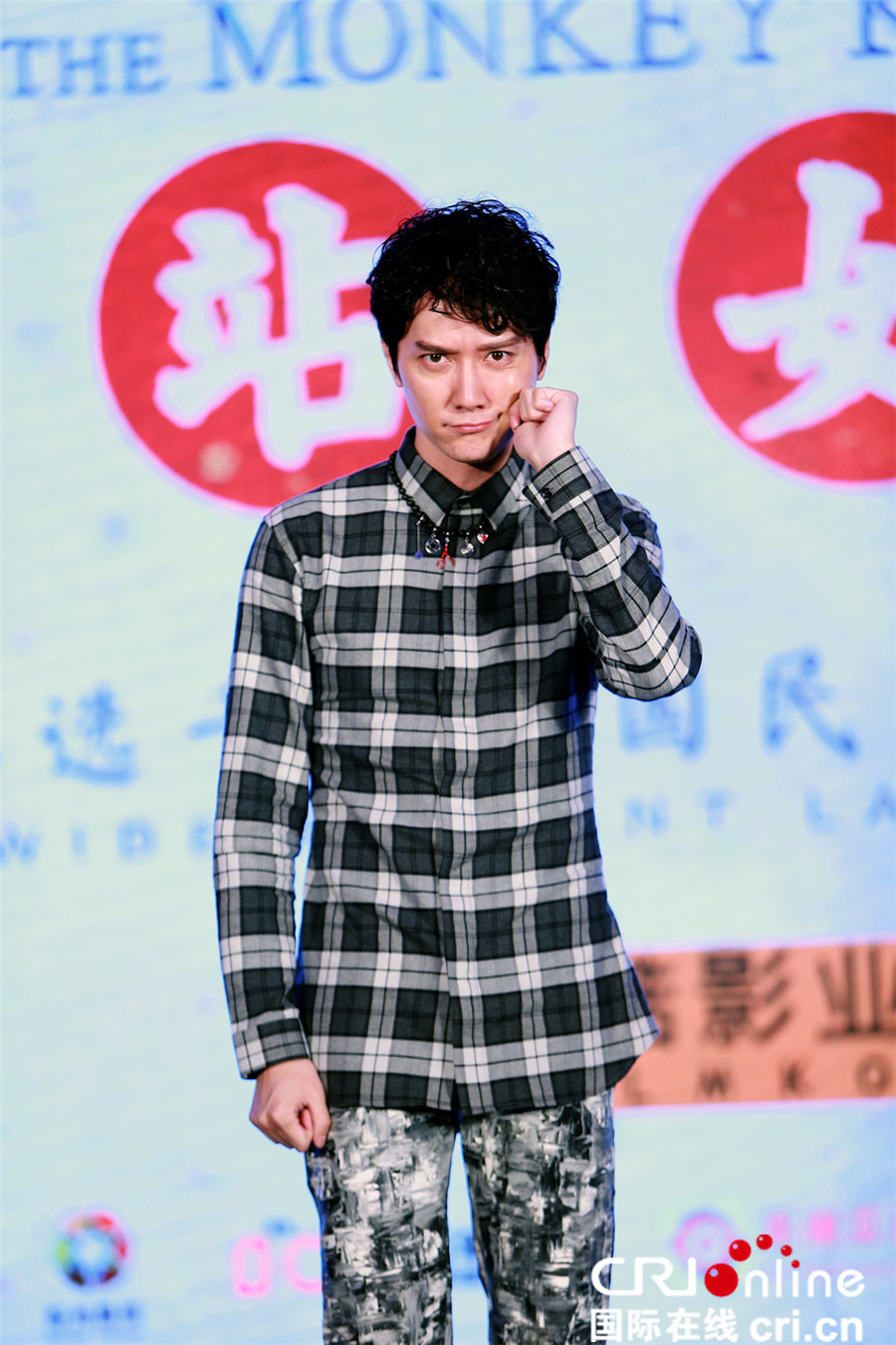 《西游记：女儿国》海选千名美女演员 冯绍峰小沈阳火花不断