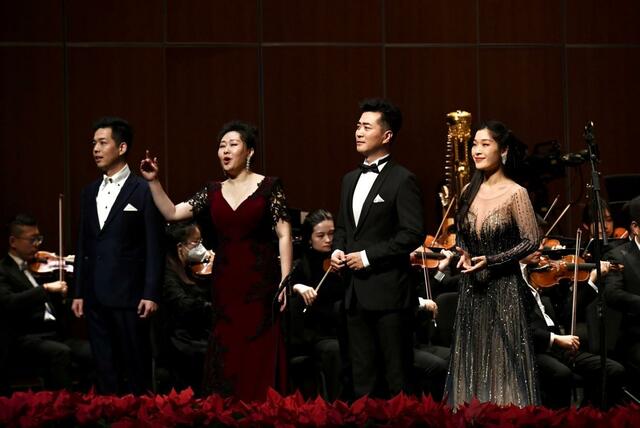 “怀疆之夜·感恩”丁毅从艺45周年音乐会成功举办