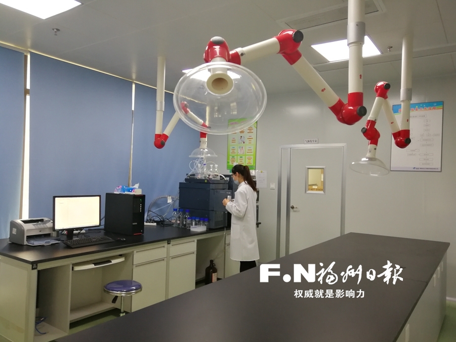 【高清图1】【滚动新闻】【地市 福州】福州滨海新城首家第三方医学检验实验室对外运营