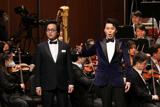 “怀疆之夜·感恩”丁毅从艺45周年音乐会成功举办