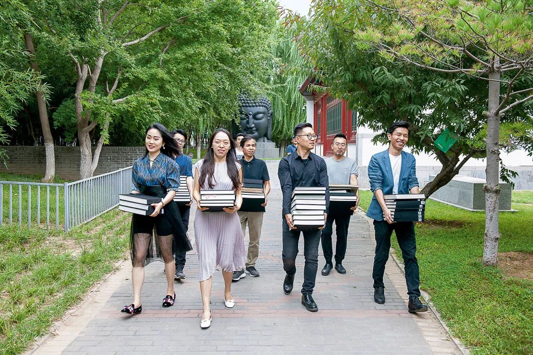 固若金汤——周建萍眼中的韩美林