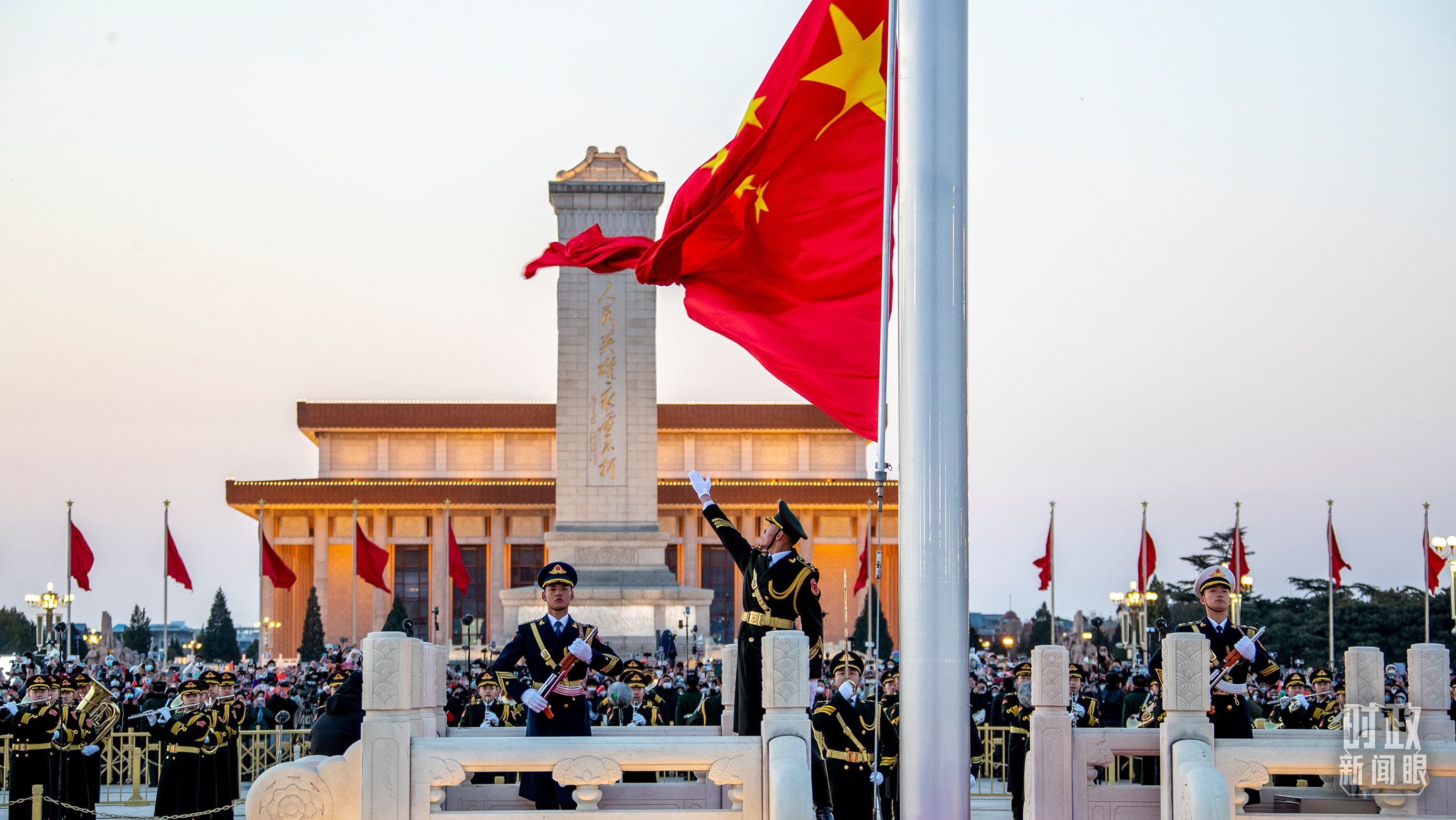 时政新闻眼丨第10次开讲“新年第一课”，习近平深刻阐述“中国式现代化”