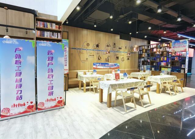 新春走基层 | 上海移动助力加速释放经济活力 共筑城市美好生活