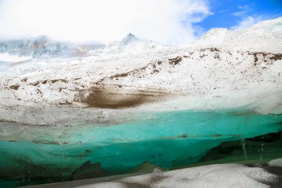 （转载）达古冰川开启冰雪旅游季 3种景区代表色玩转”川西小瑞士“