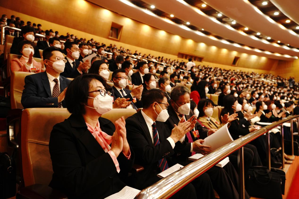 廣西壯族自治區第十四屆人民代表大會第一次會議開幕_fororder_圖片15