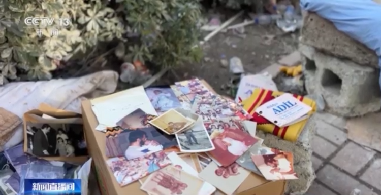 土耳其搜救行动持续 民众守候现场期待奇迹