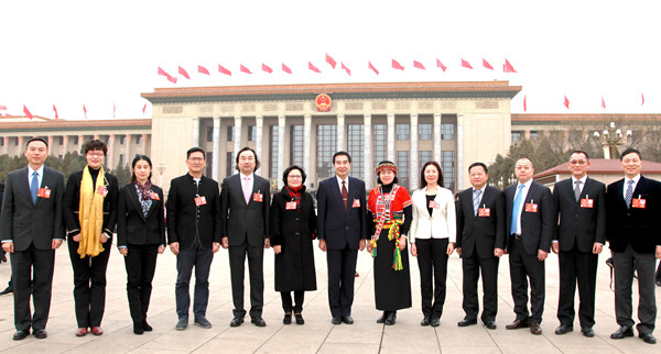 13名台湾省人大代表亮相十三届全国人大一次会议