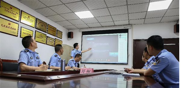 重庆警方公布2022年十大典型案例_fororder_图片5