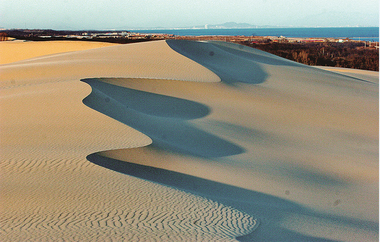 秦皇岛：沙漠与大海的吻痕