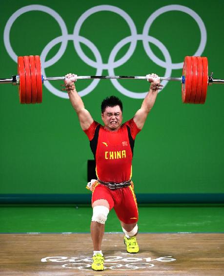 奧運舉重收官日連破世界紀錄