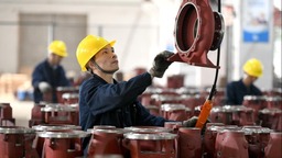 福建福州：泵業企業生産忙