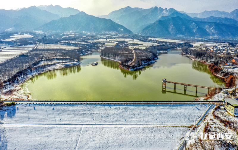 雪霁初晴 秦岭北麓银装素裹