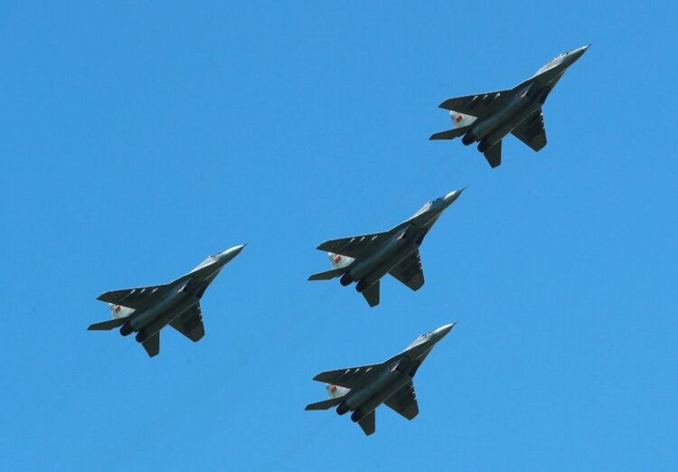 俄白空軍聯合演習 明斯克強調“純屬防禦性質”