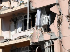 土耳其卡赫拉曼馬拉什省發生4.6級地震_fororder_1129366244_16764270840391n