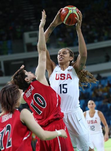 美国女篮轻取日本进入半决赛