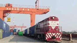 【聚焦上海-焦點圖】中國班列-上海號跑出開門紅 助力上海貿易樞紐能級再提升