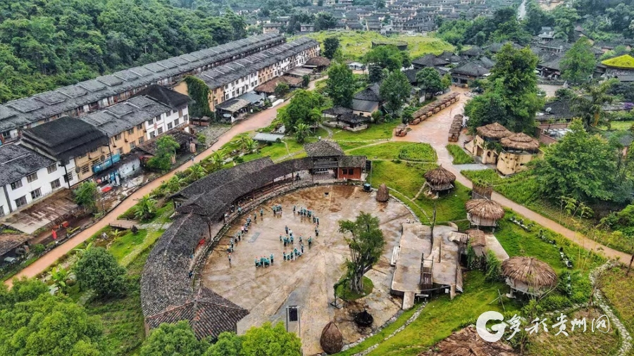 贵州荔波：神秘瑶山古寨成为全国非遗旅游景区