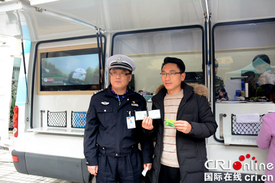 已过审【法制安全】开学第一课 江津警方送安全送服务进校园
