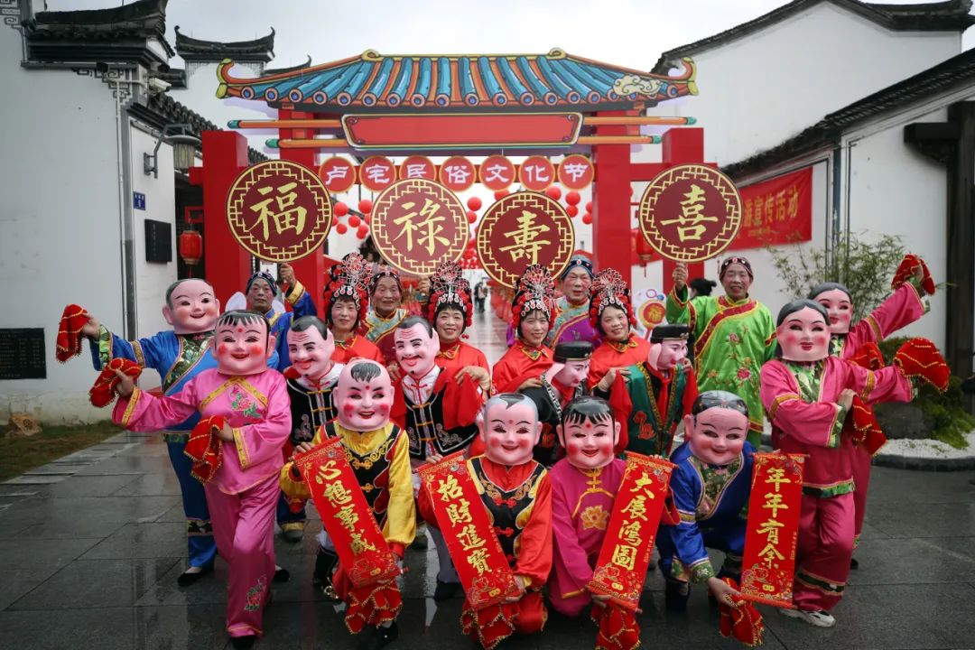 打铁花、皮影戏、兔展……春节金华玩什么？超全攻略，我来告诉你！_fororder_W020230122606088830044