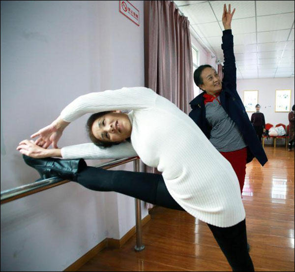 ผู้ป่วยโรคมะเร็งเมืองเฉิงตูเดินแฟชั่นถ่ายทอดพลังบวกสู้ชีวิต