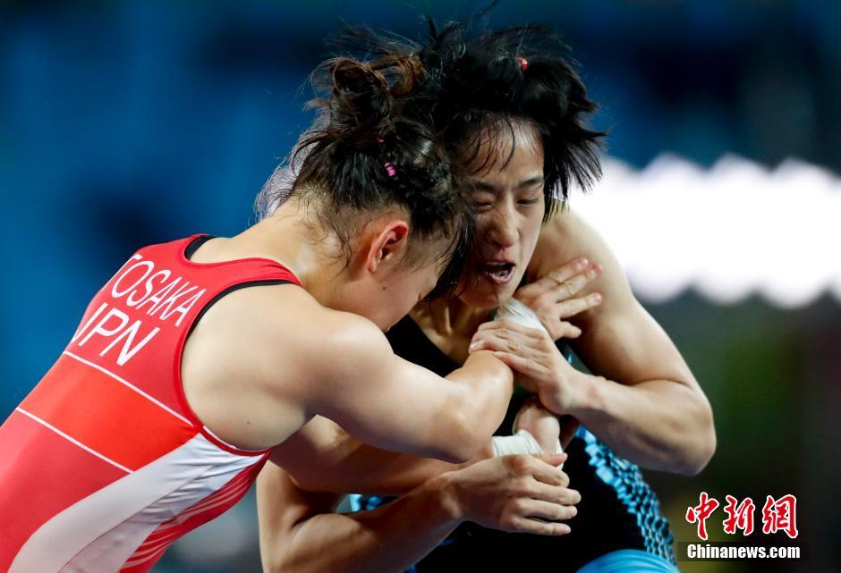 摔跤女子自由式半决赛 孙亚楠不敌日本选手