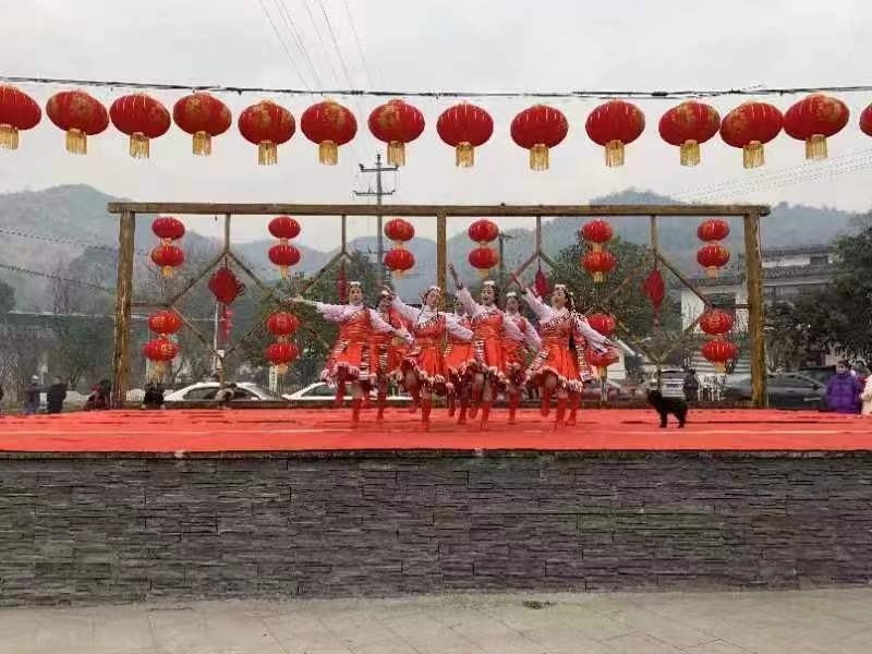 什邡：文艺演出贺新春 文明实践暖民心_fororder_17