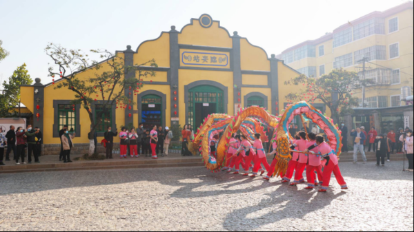 “滇南最美乡愁之旅 相约中国紫陶之都”文化旅游年在红河建水开幕