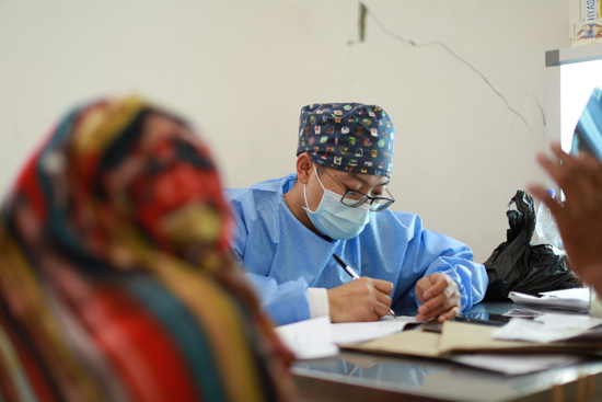 （新春走基層·祖國與我）中國第37批援蘇丹醫療隊在阿布歐舍——一座“中國醫院”讓蘇丹小鎮聞名全國_fororder_202300332
