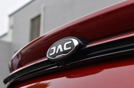 从赛力斯到江淮 华为智选车模式正在发挥“鲶鱼效应”_fororder_image002