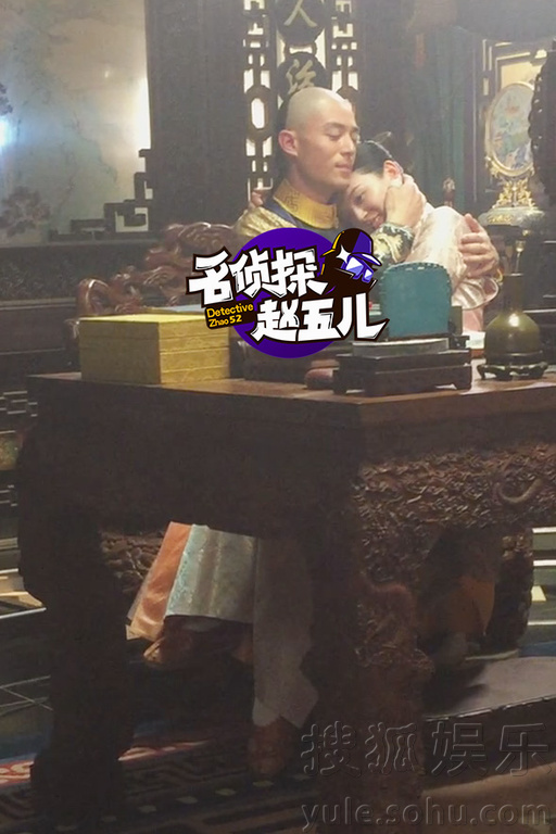 林心如怎么看？霍建华抱女演员坐大腿摸小手啦