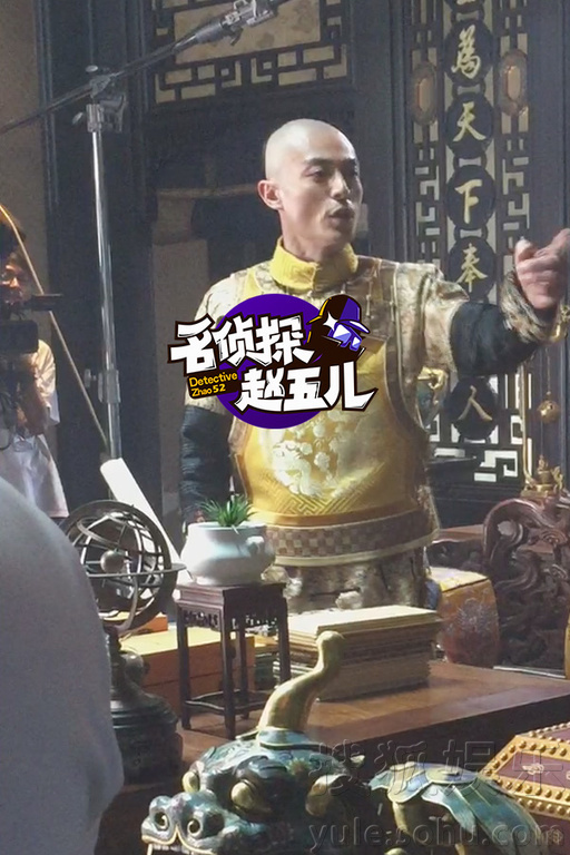 林心如怎么看？霍建华抱女演员坐大腿摸小手啦