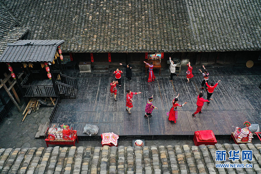 【城市远洋】重庆传统村落载歌载舞过大年_fororder_1129316572_16748761245131n