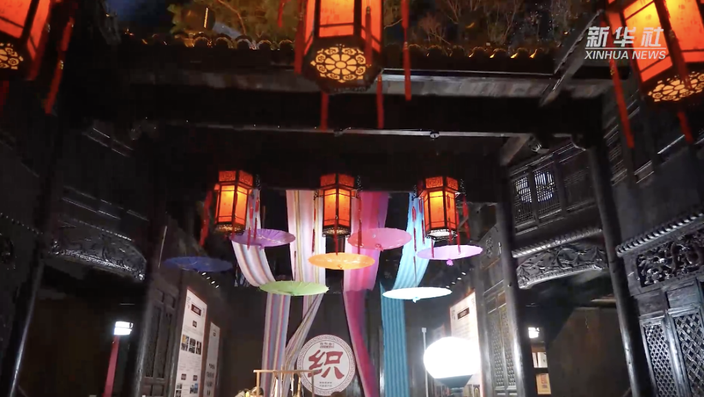 越“夜”越精彩——武汉首个“不夜城”的春节假日观察