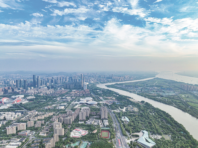 锁定创新 瞄准国际都市 高质量发展的南京新远征