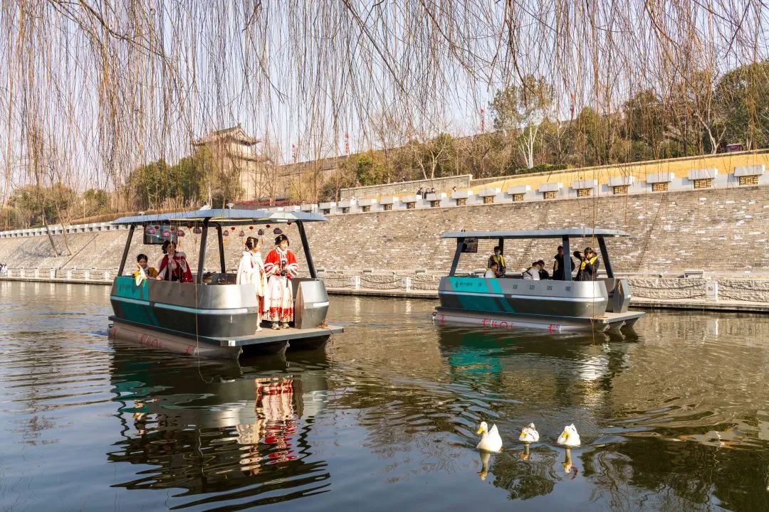 AR、“飞天”、泛舟……西安曲江原来还能这么逛_fororder_11