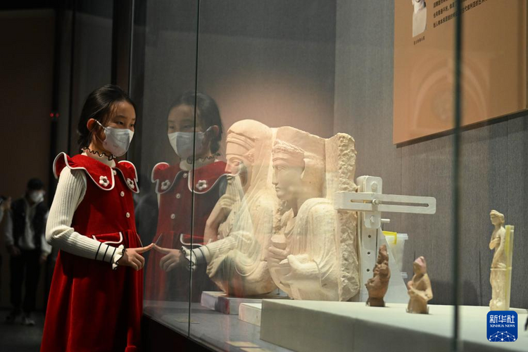 【中首】河北石家庄：叙利亚古代文物精品展受关注