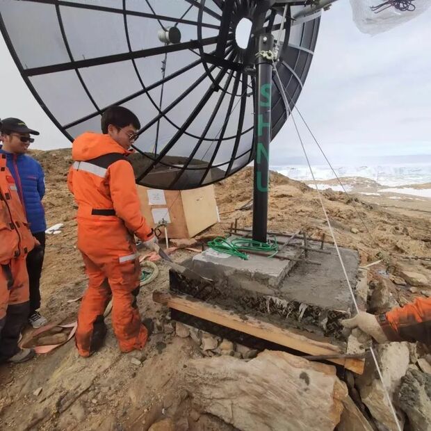 【聚焦上海】上海师大团队自主研发低频射电望远镜参与第39次南极科考