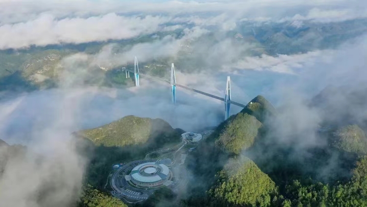 貴州平塘：“天空之橋”帶火一方旅遊