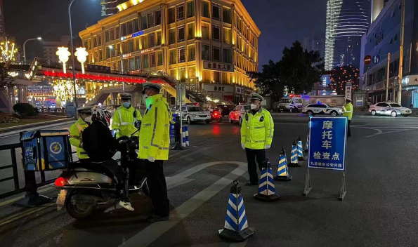 【原创】重庆九龙坡警方开展开展道路交通安违法及摩托车突出违法整治专项行动_fororder_图片2(1)