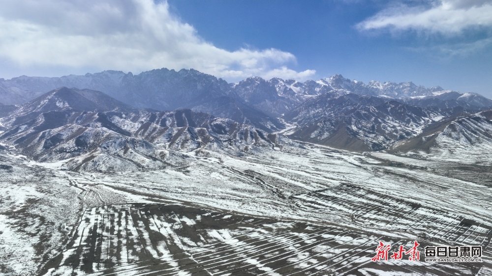 【輪播】武威天祝：雪山冰峰相擁 山巒草原寧靜_fororder_7