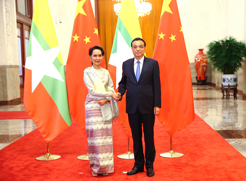 李克強同緬甸國務資政昂山素季舉行會談