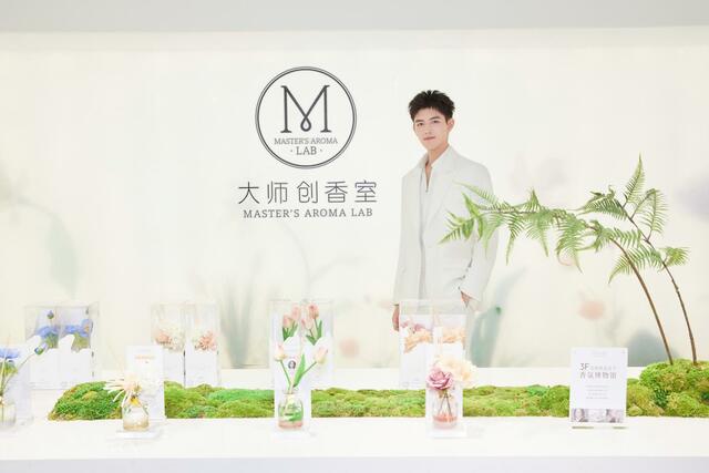 名创优品全国首家旗舰店亮相成都 打造年轻人的IP潮流消费高地