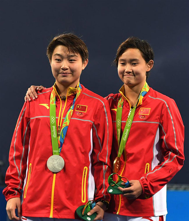 女子十米跳台任茜夺魁 司雅杰摘银