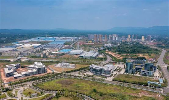 【转载】重庆大足高新区：聚链成群打造市级特色产业基地
