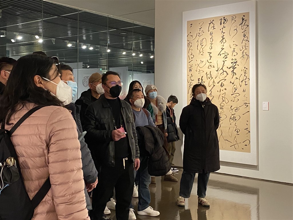 【文化旅遊】繪兔子拓木刻 上海美術館裏鬧元宵受市民歡迎