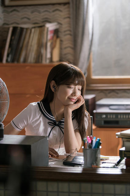 樸信惠兩頰沒肉瘦到脫相 還是那個可愛高美男嗎