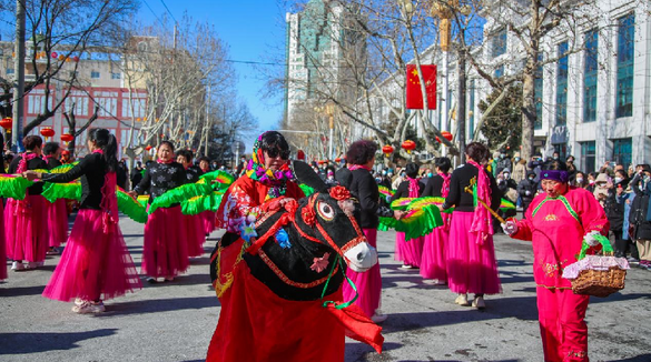 Лайчжоу: культурные мероприятия в период каникул по случаю Праздника весны привлеки более 200 тыс. чел_fororder_莱州